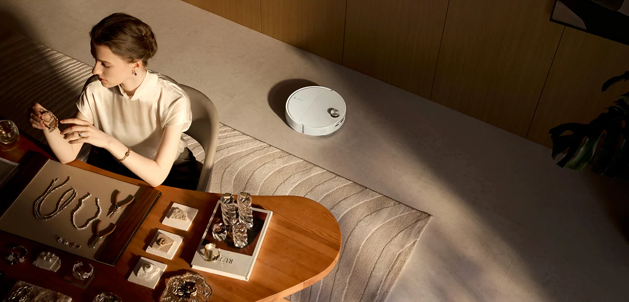 جارو رباتیک روبوراک | Roborock Qrevo Curv Robot Vacuum Cleaner